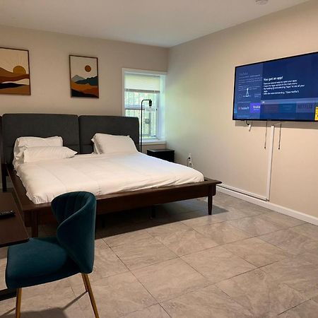 Cosy Bedroom 6 Minutes To Ewr Prudential Hotels Pen Station Newark Luaran gambar