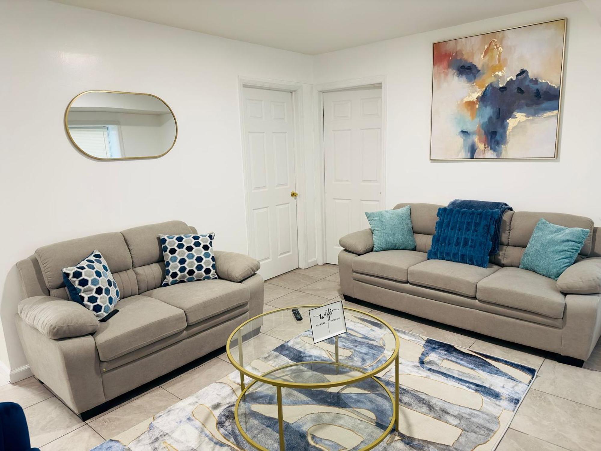 Cosy Bedroom 6 Minutes To Ewr Prudential Hotels Pen Station Newark Luaran gambar
